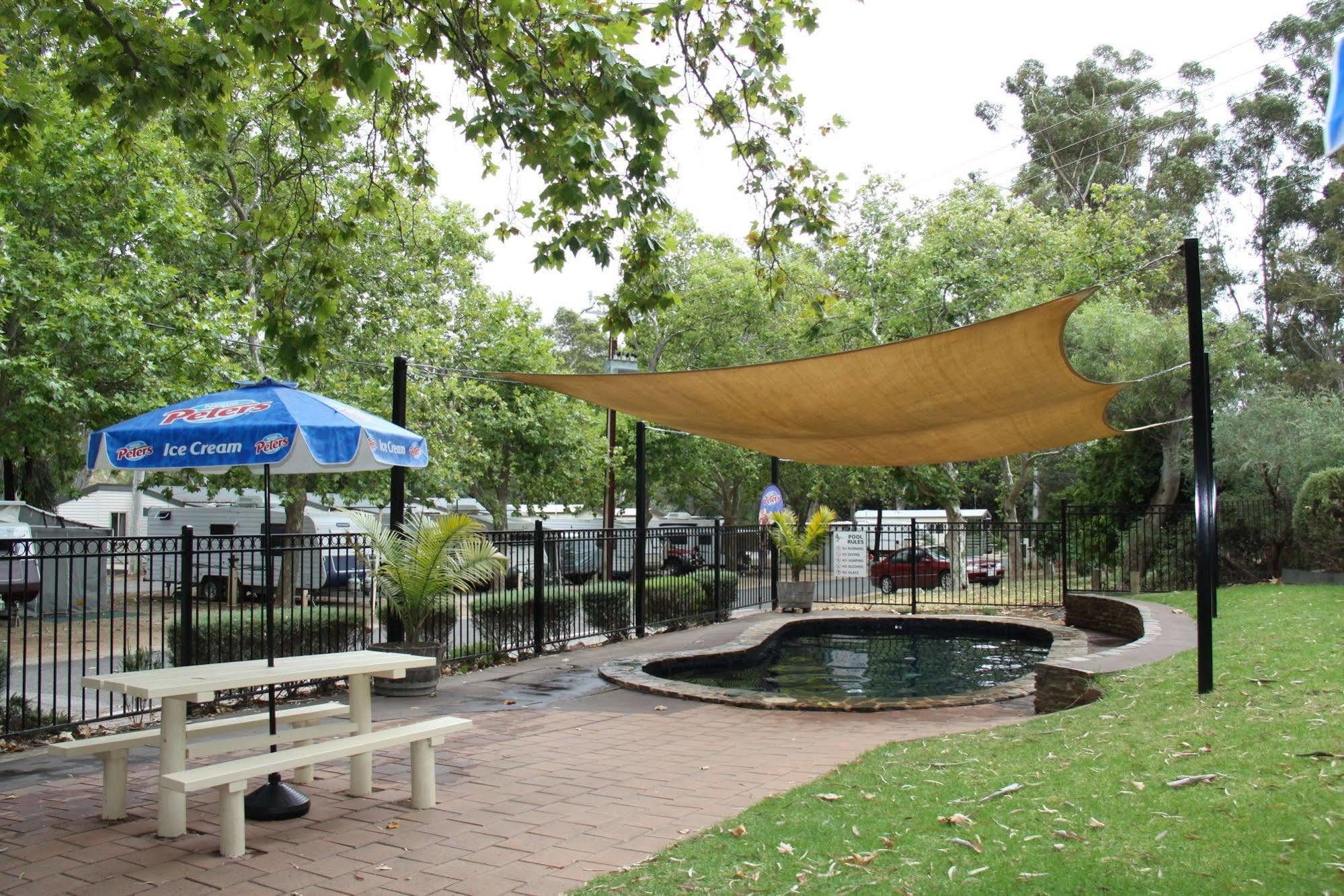 Adelaide Brownhill Creek Tourist Park Hotel Exterior photo